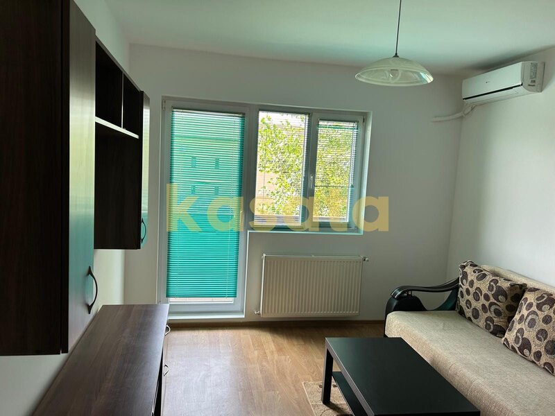 Aleea Mizil, apartament 2 camere decomandat, 52 mp, centrala proprie, parcare.